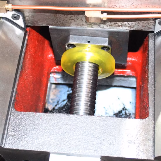 Hochpräzise horizontale Metalldreh-Flachbett-CNC-Drehmaschine (DL-CNC500)
