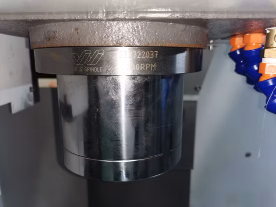 WMTCNC 4-Achsen-5-Achsen-Vertikalfräsmaschine VMC600L CNC-Bearbeitungszentrum Preis